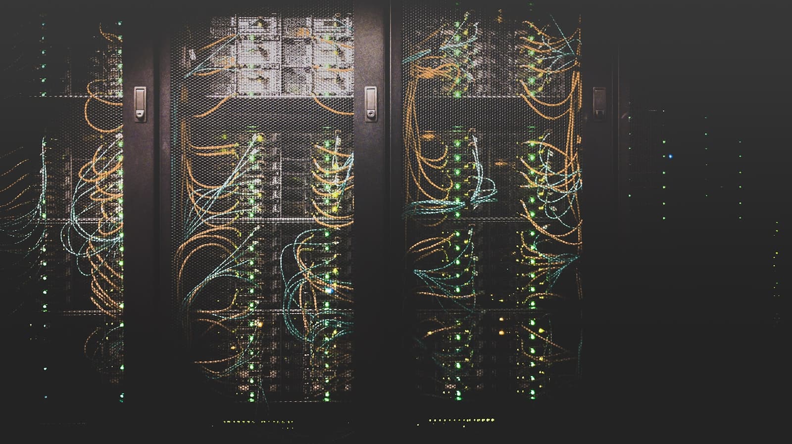 Infraestructura tecnológica y telecomunicaciones